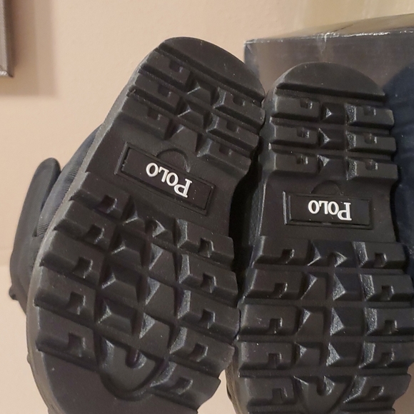Ralph Lauren snow boots - Picture 6 of 7